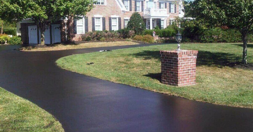 Sealcoating Resurfacing