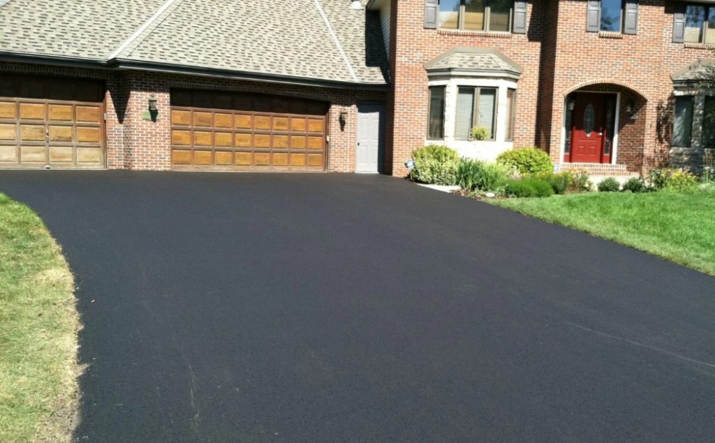 Asphalt Driveways installation